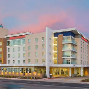 Hampton & Lax 3*, El Segundo USA